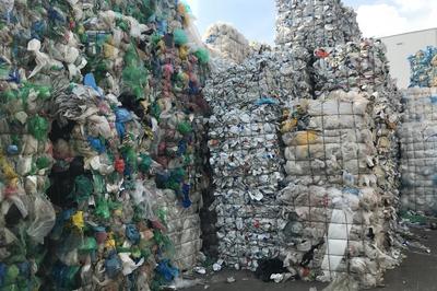 Nye EU-regler for import og eksport af plastaffald