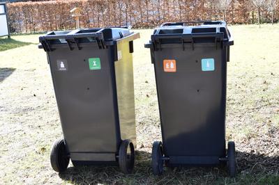 Ministersvar om placering af affaldsbeholdere